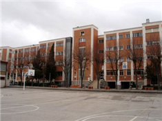 Colegio Apostol Santiago: Colegio Concertado en Aranjuez,Infantil,Primaria,Secundaria,Bachillerato,Inglés,Católico,